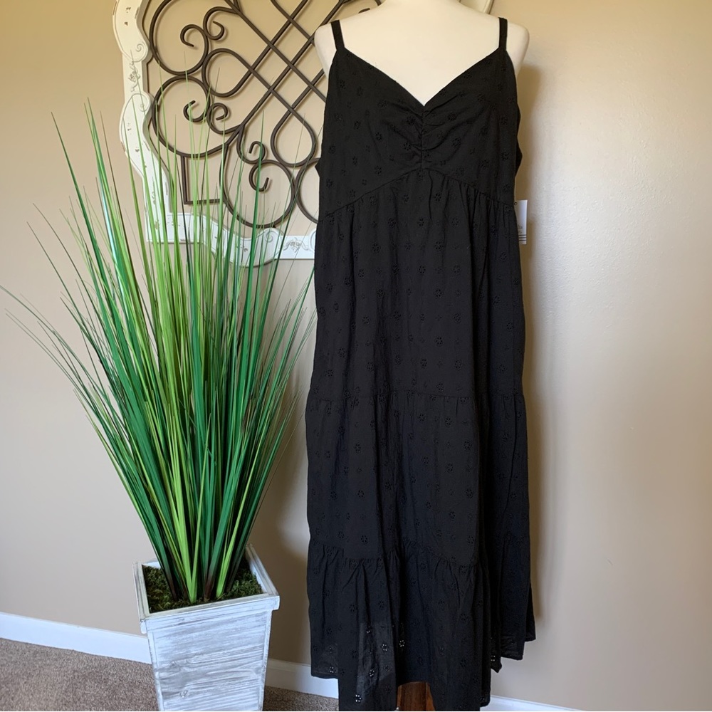 NWT OPHELIA ROE Size Large Black Embroidered Dress w/ Adjustable Straps - Picture 1 of 5